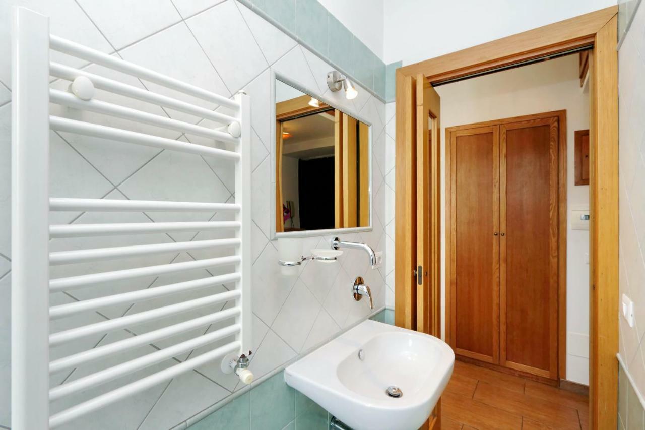 Torpignattara Apartment Rom